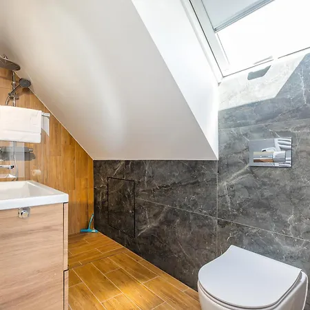 Czorsztyn- & Lejlighed *